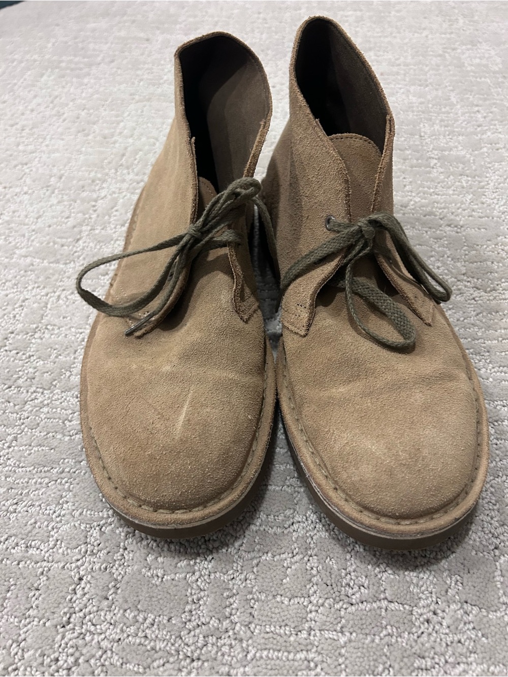 Clark’s Men's Suede Chukka Boots in Taupe Desert Boots